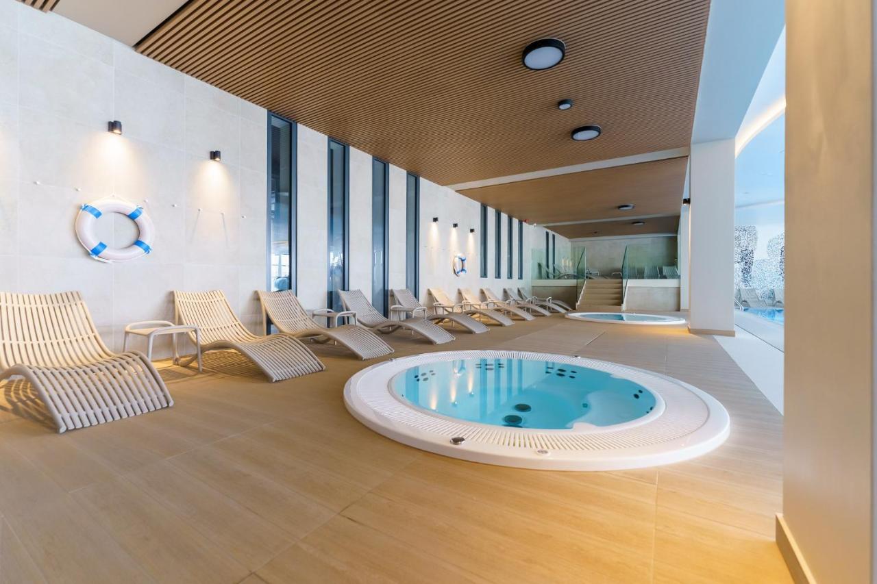 Apartamenty Lighthouse - Polanki Aqua - Blue Kolobrzeg Bagian luar foto