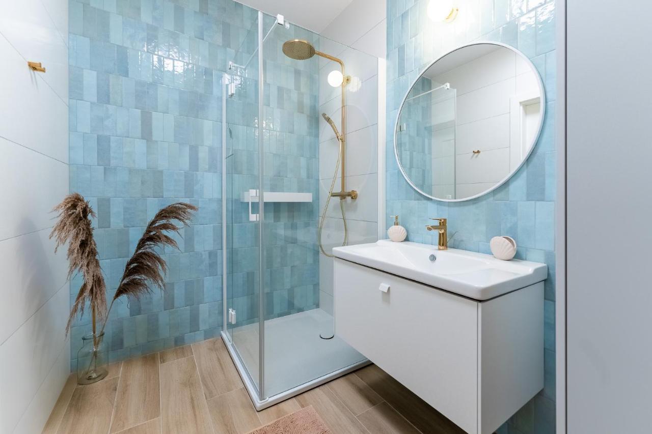 Apartamenty Lighthouse - Polanki Aqua - Blue Kolobrzeg Bagian luar foto